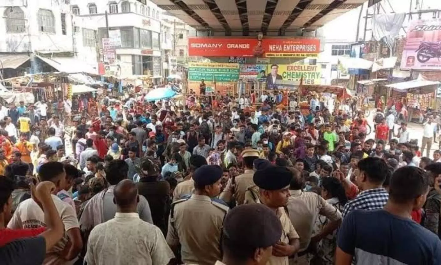 "What will we do after four years?": Protests break out in Bihar over govts Agnipath recruitment scheme