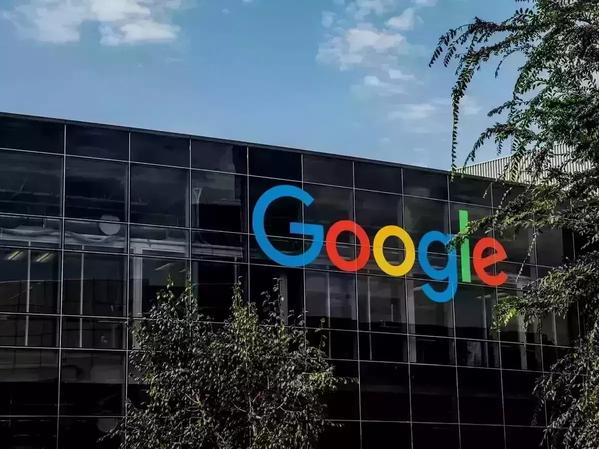Russia fines Google $260K for breaching data rules