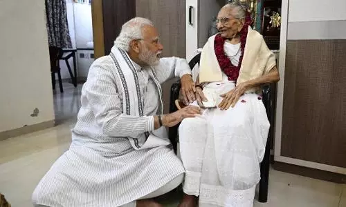 I bow at your feet: Prime Minister reminisces his mothers life on her 100th birthday