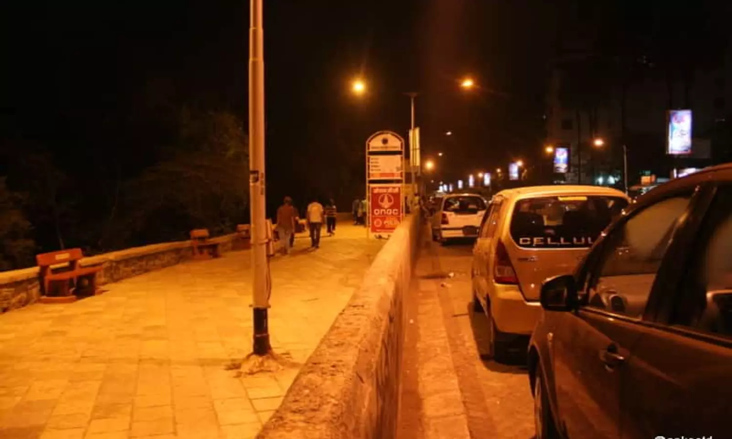 Wandering in Mumbai late night is not an offence: Court