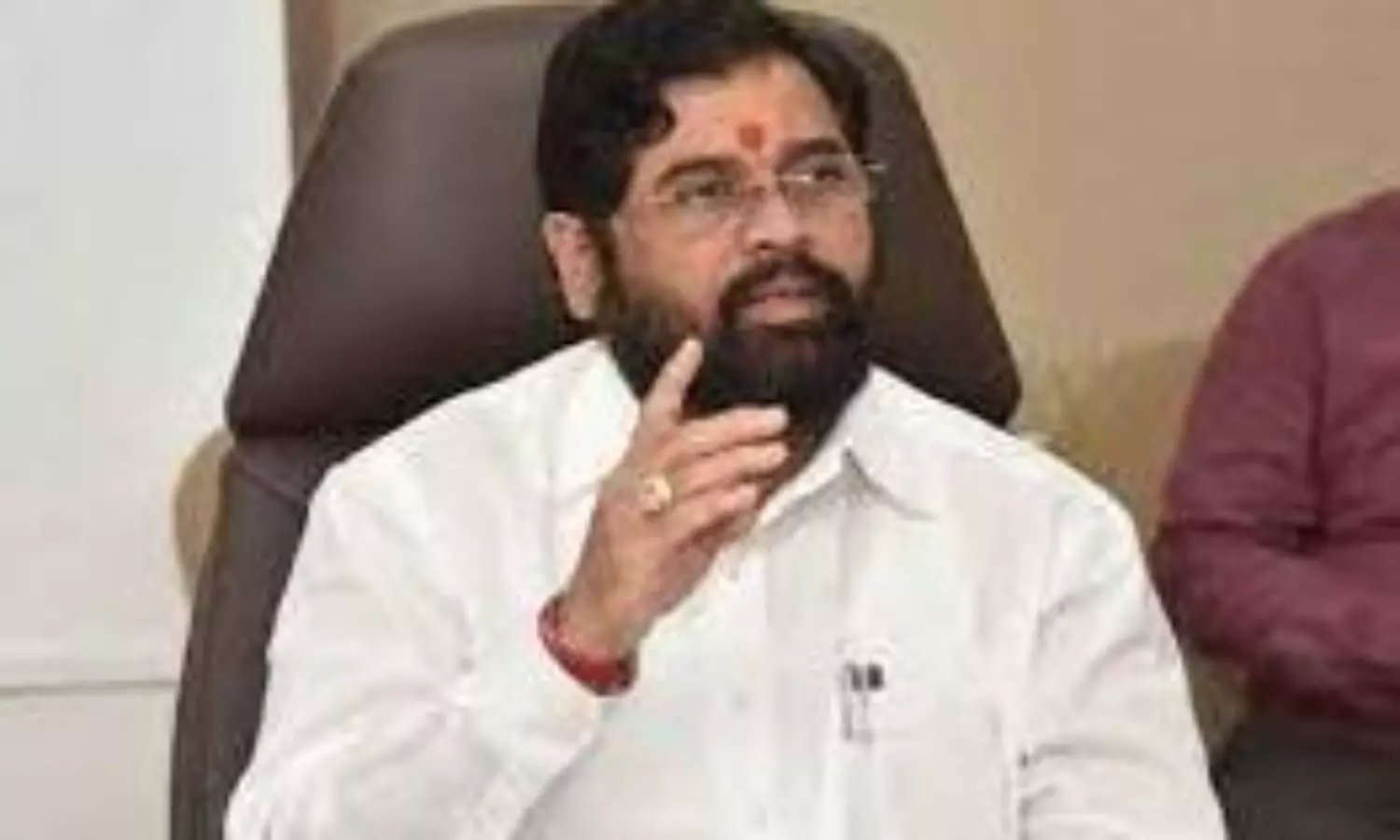 Top Sena leaders disappearance creates political uncertainty in Maharashtra