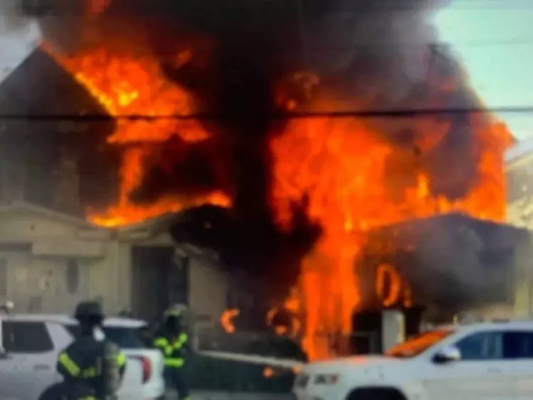 3 of an Indian-origin family killed in New York house fire