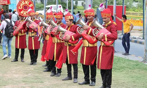 Who will pay for baraat band? A dispute, then wedding called off