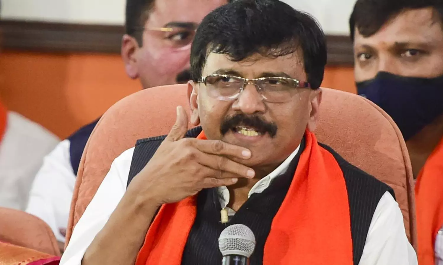 2022 presented Rahul Gandhi with new aura: Sanjay Raut