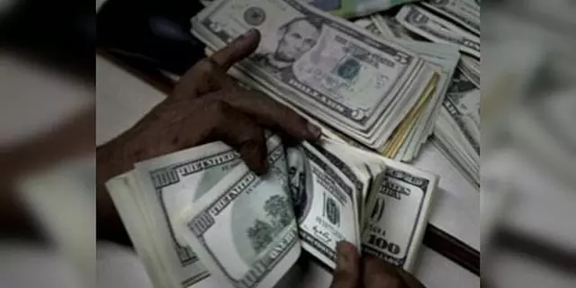 Sri Lanka crisis: individuals limited to possess only USD 10,000 in foreign currency