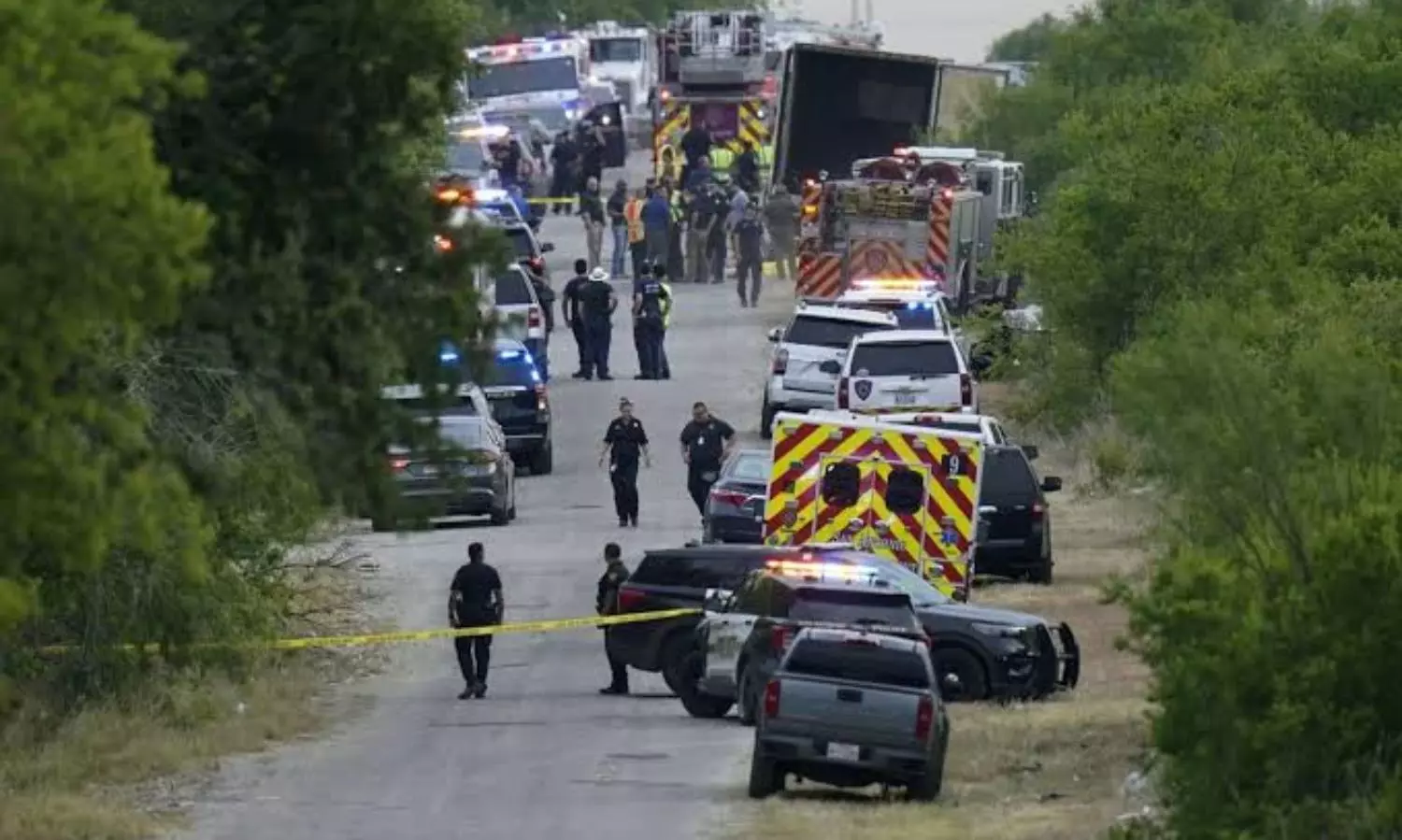 Dozens of migrants found dead in truck in San Antonio over heat exhaustion: Officials
