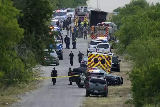 Dozens of migrants found dead in truck in San Antonio over heat exhaustion: Officials