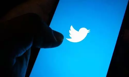 Twitter blocks over 80 posts, accounts following Centres orders