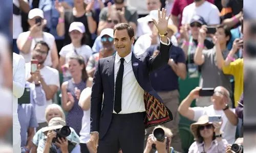 Federer has hopes of playing Wimbledon one more time