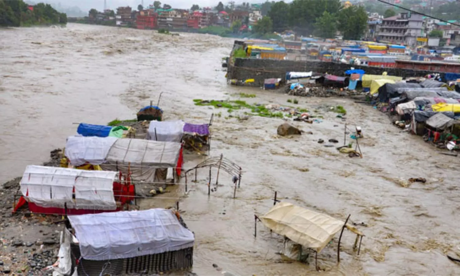 1 dead in landslide in Shimla as HP sees cloudburst, flash floods