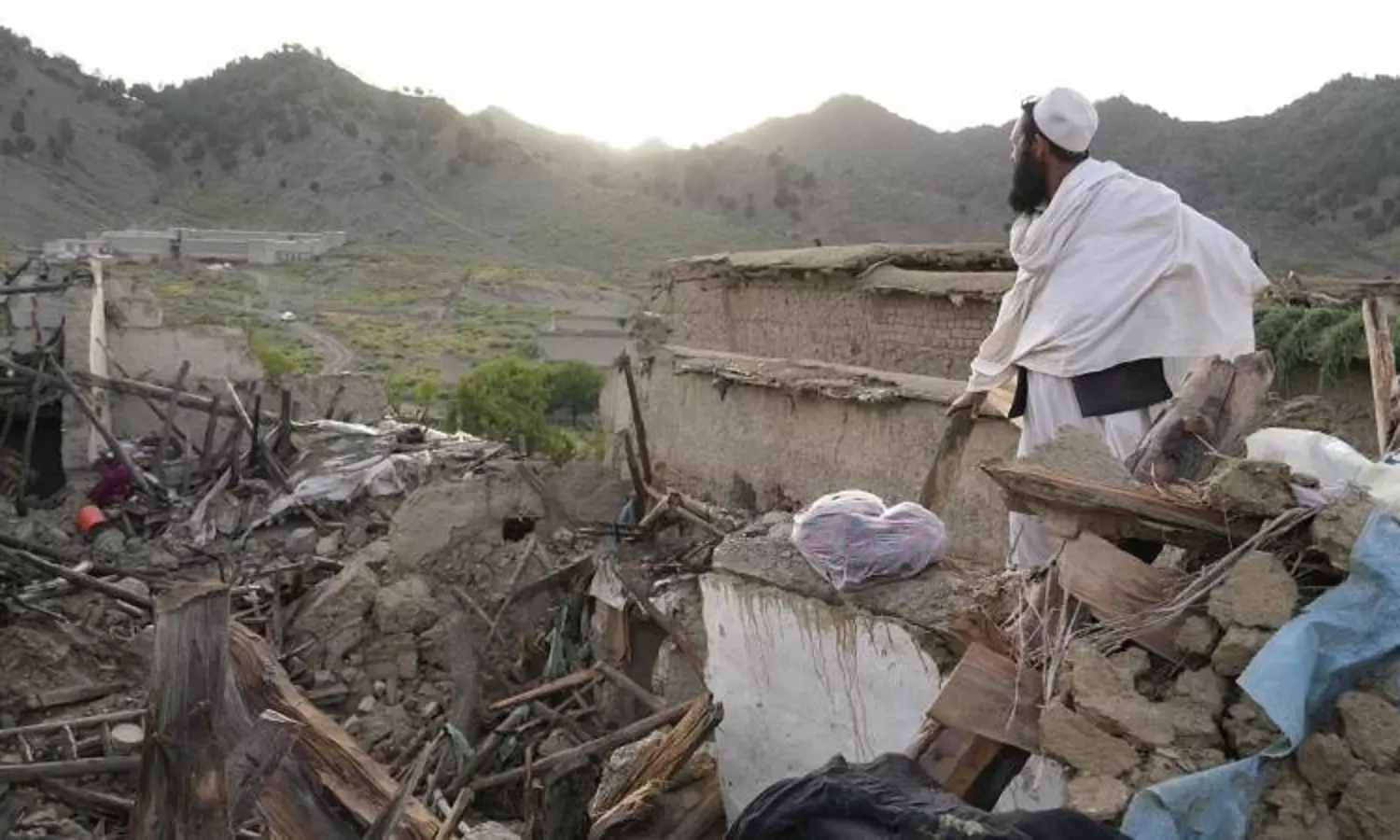 Afghanistan ambassador appreciates Indian diplomats solidarity with earthquake-hit nation
