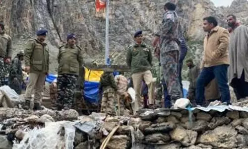 Amarnath yatra temporary suspended; death toll rises to 16 after cloudburst