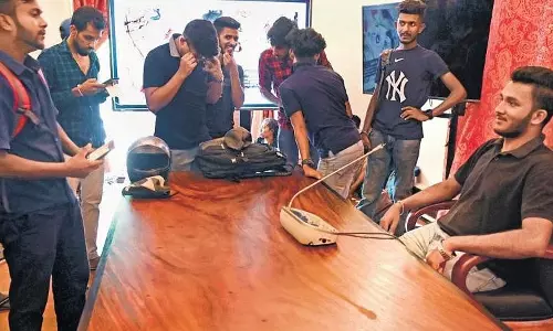 Sri Lankan PM confirms impending resignation of President Gotabaya Rajapaksa Sri Lankan PM confirms impending resignation of President Gotabaya Rajapaksa