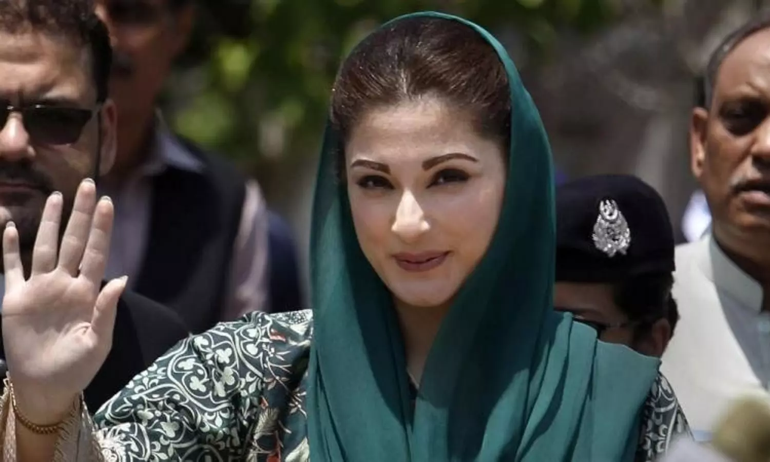 PML-N leader Maryam Nawaz offers hand of friendship to Imran Khans PTI