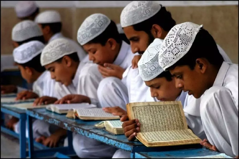 UP to form committee to fix madrassa admission-minimum-age