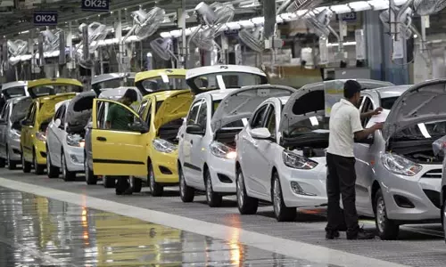 Maruti Suzuki led passenger vehicle exports during  Apr-Jun quarter