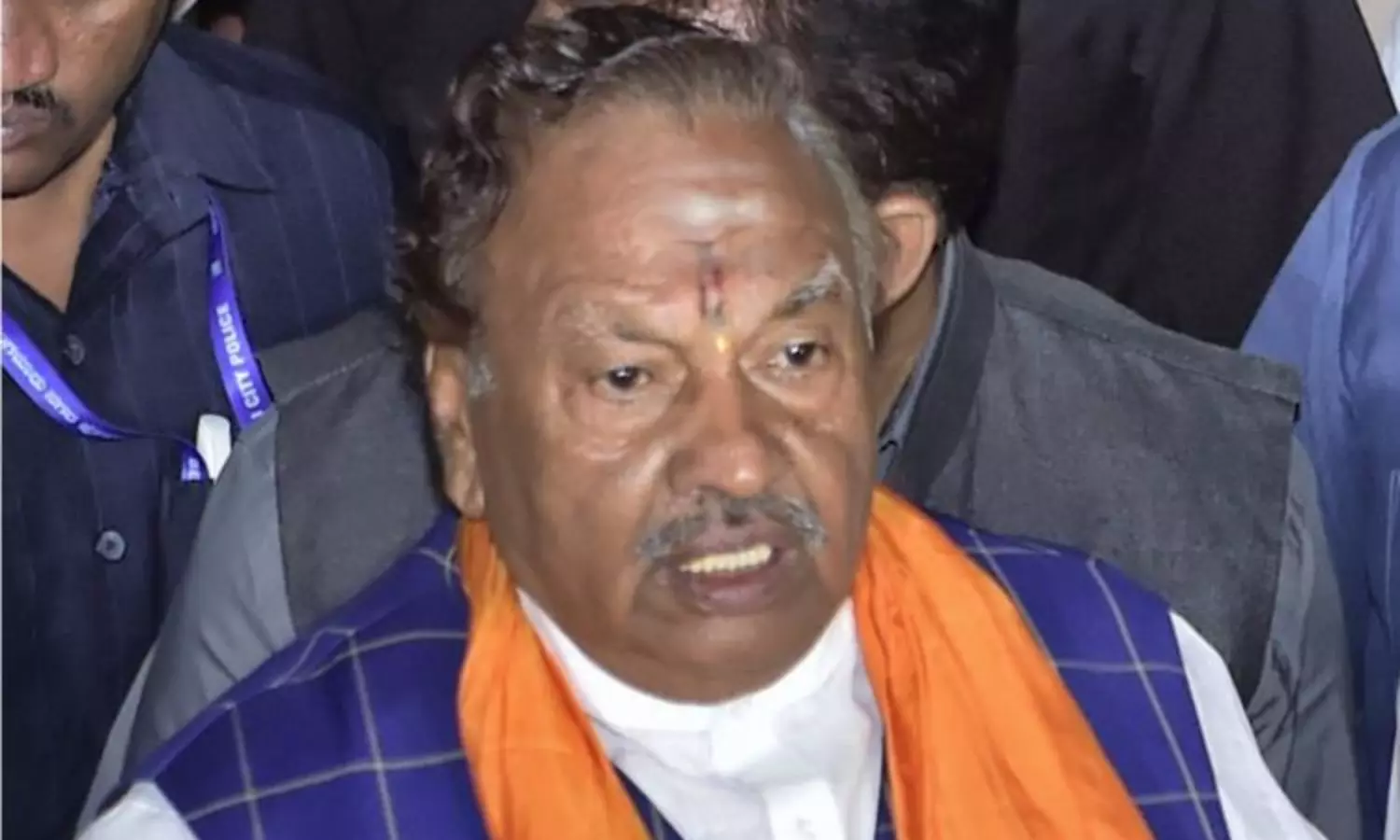BJP leader Eshwarappa given clean chit in death of contractor Santhosh Patil