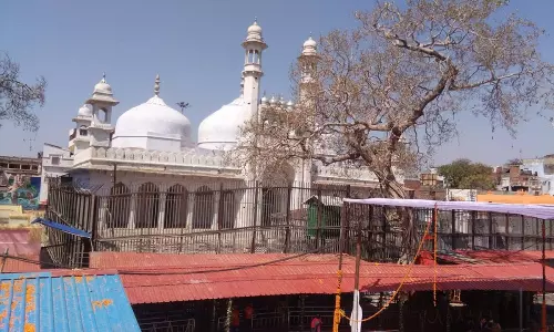 Gyanvapi mosque petition: SC to hear pleas in Oct first week