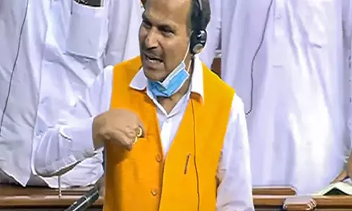 Congress Leader under fire for Rashtrapatni usage; says Hindi Not My Mother Tongue