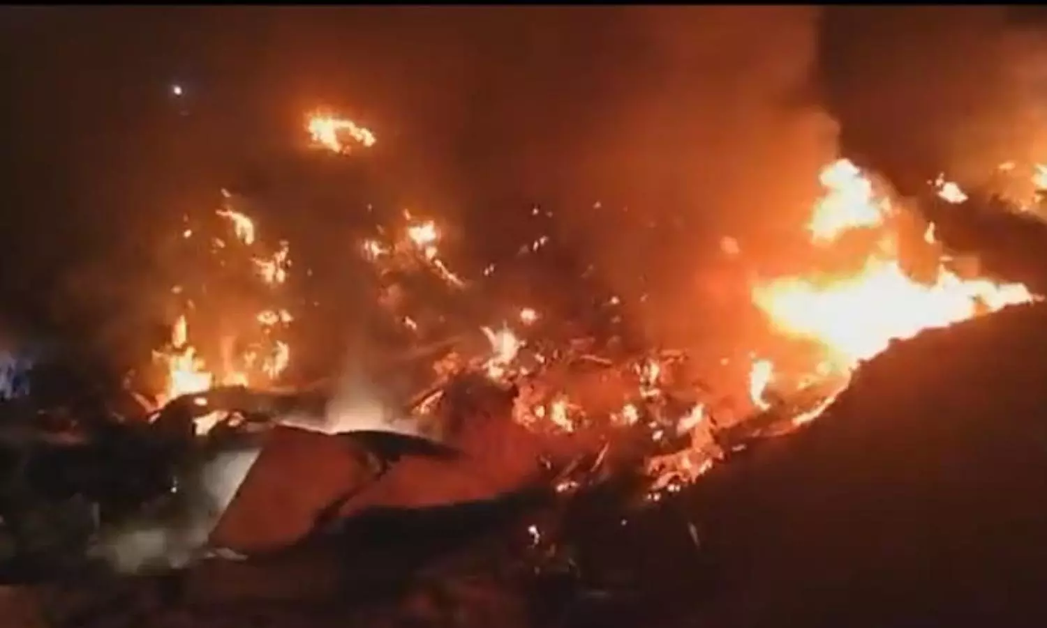 2 pilots dead as IAFs MiG-21 fighter jet crashes in Rajasthans Barmer