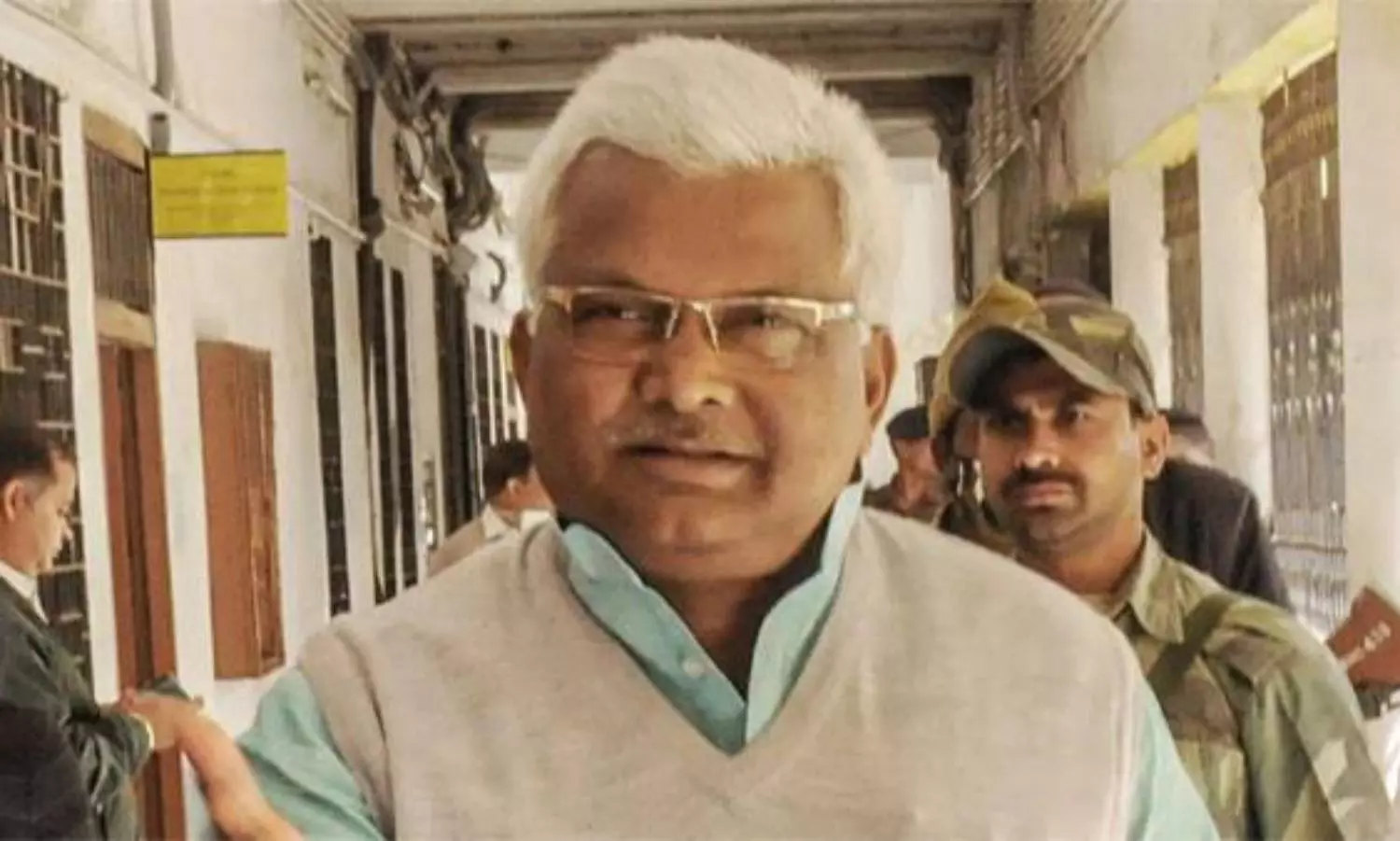 CBI nabs Lalu Yadavs close aide in alleged land-for-job scam