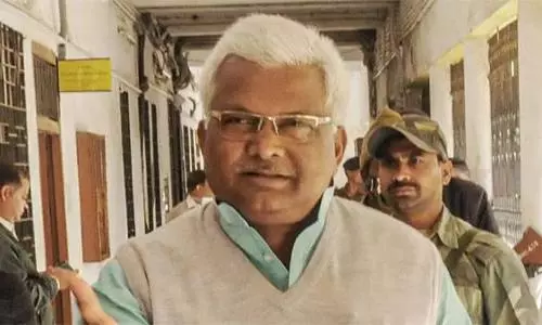 CBI nabs Lalu Yadavs close aide in alleged land-for-job scam