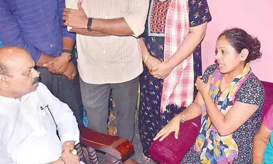 CM compensation only to Praveens family, not to Masuds: Opp flags violation of Article 14