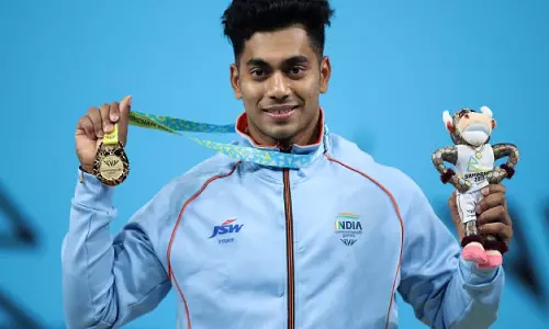 Weightlifter Achinta Sheuli bags Indias third gold medal in mens 73kg category