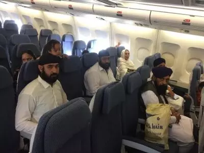 Fleeing the Taliban, 30 Afghan Sikhs to arrive in India