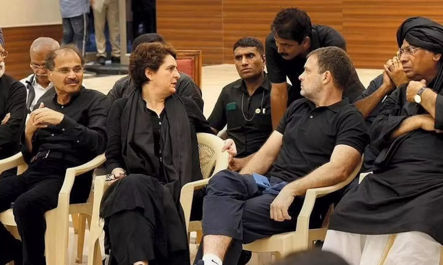 Priyanka Gandhi, other Cong leaders test covid positive; Rahul cancels Rajasthan visit