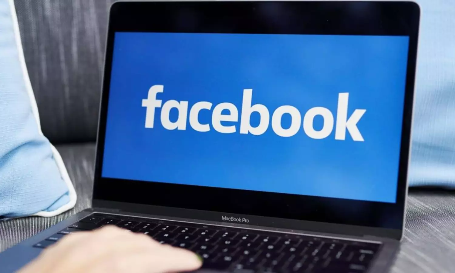 Facebook dealt with over 27 million pieces of content in India in April