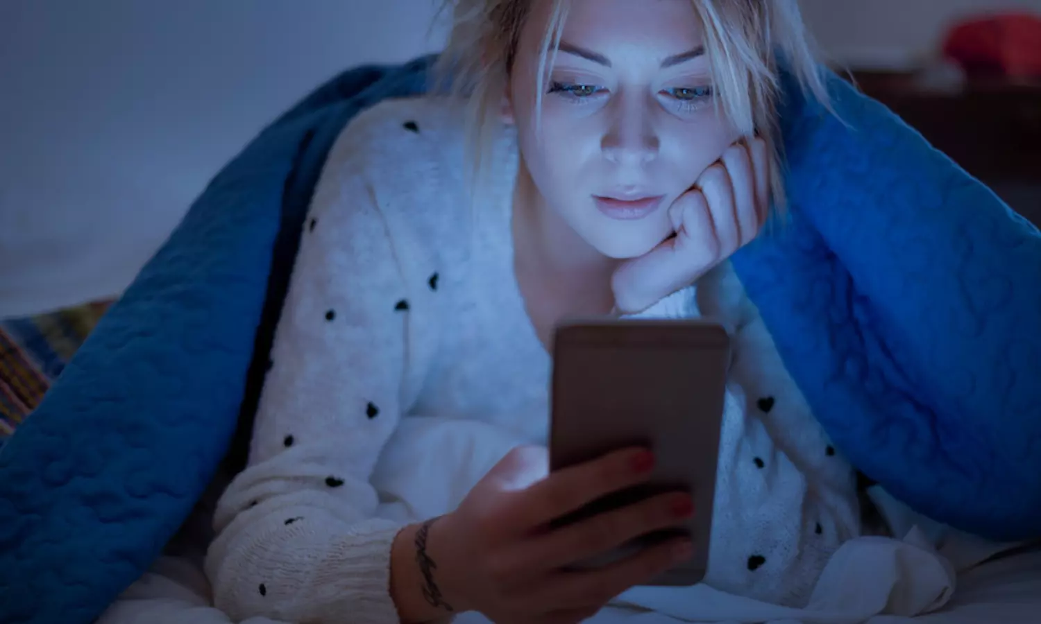 Quitting social media is harder for teen girls than boys: survey