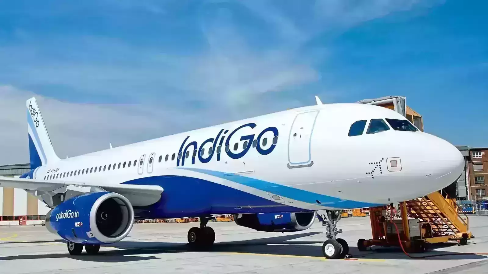 Smoke warning in IndiGo plane, Lands safely at Kolkata airport