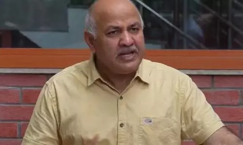 CBI raids at Manish Sisodias house, 20 other places in excise policy case