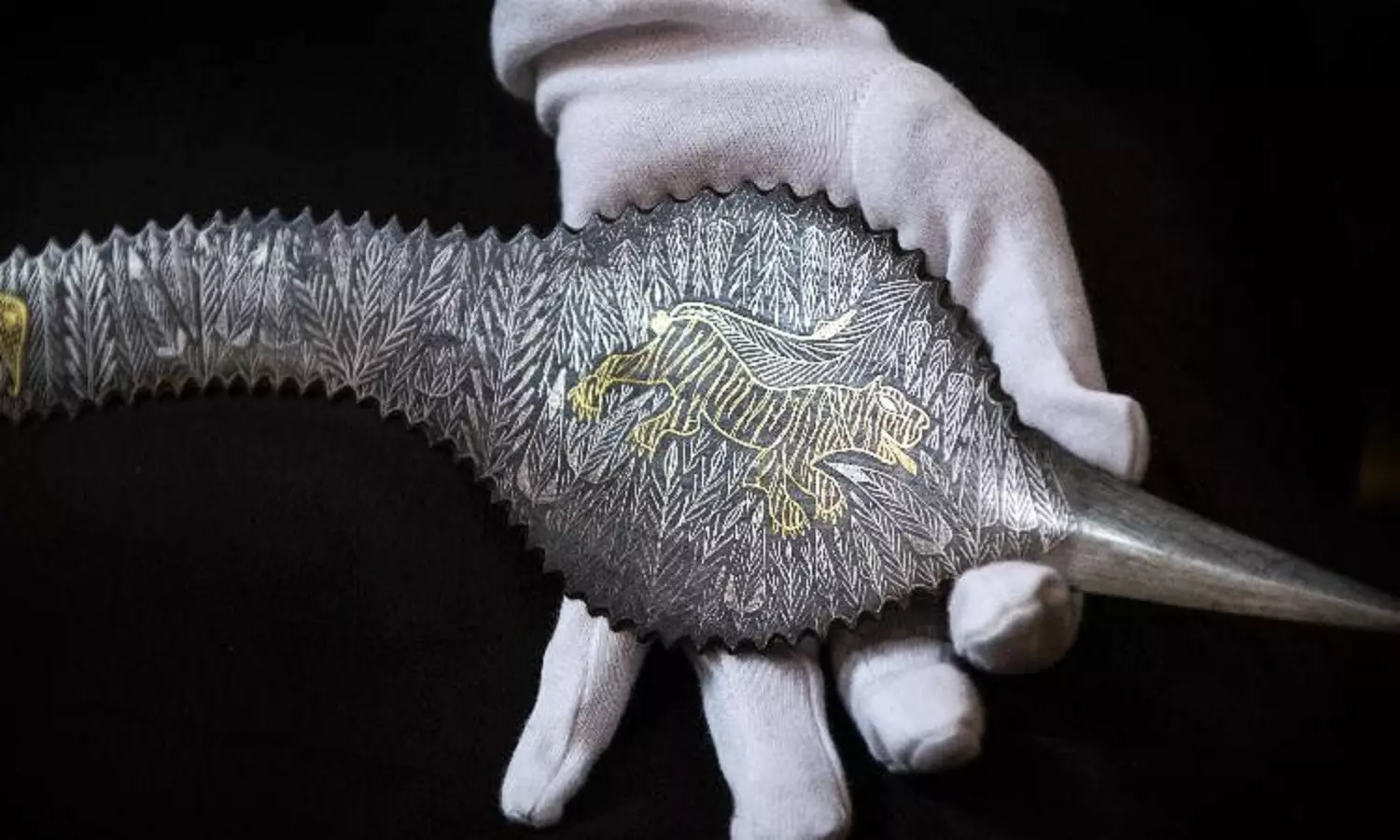 Seven Indian artefacts, including 14th century sword to be returned by UK museum