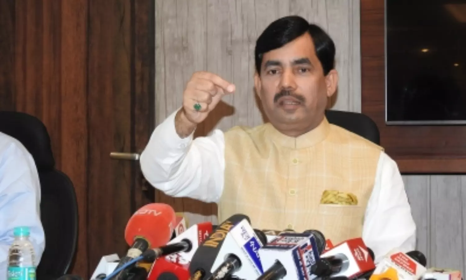 HC order to file FIR against Shahnawaz Hussain in 2018 rape case stayed by SC