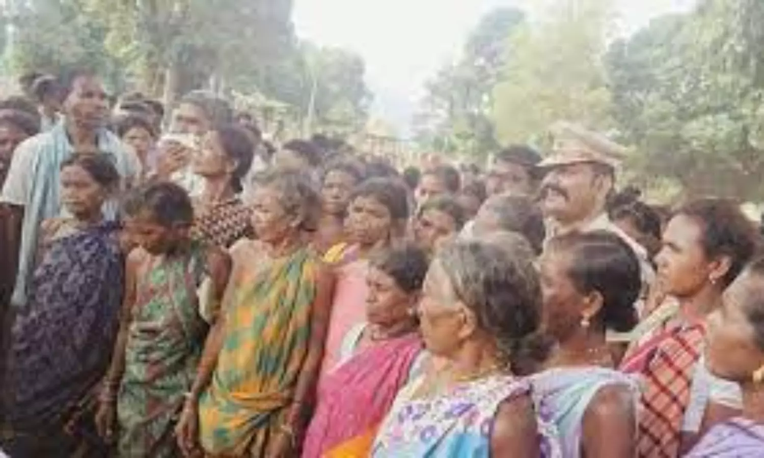 500 Maoist supporters surrender in Odisha