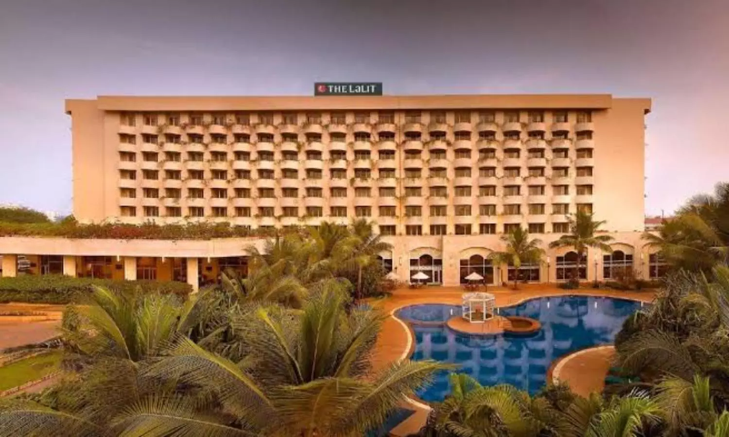 Mumbais five-star hotel receives hoax bomb threat; caller demands Rs 5 crore to diffuse explosives