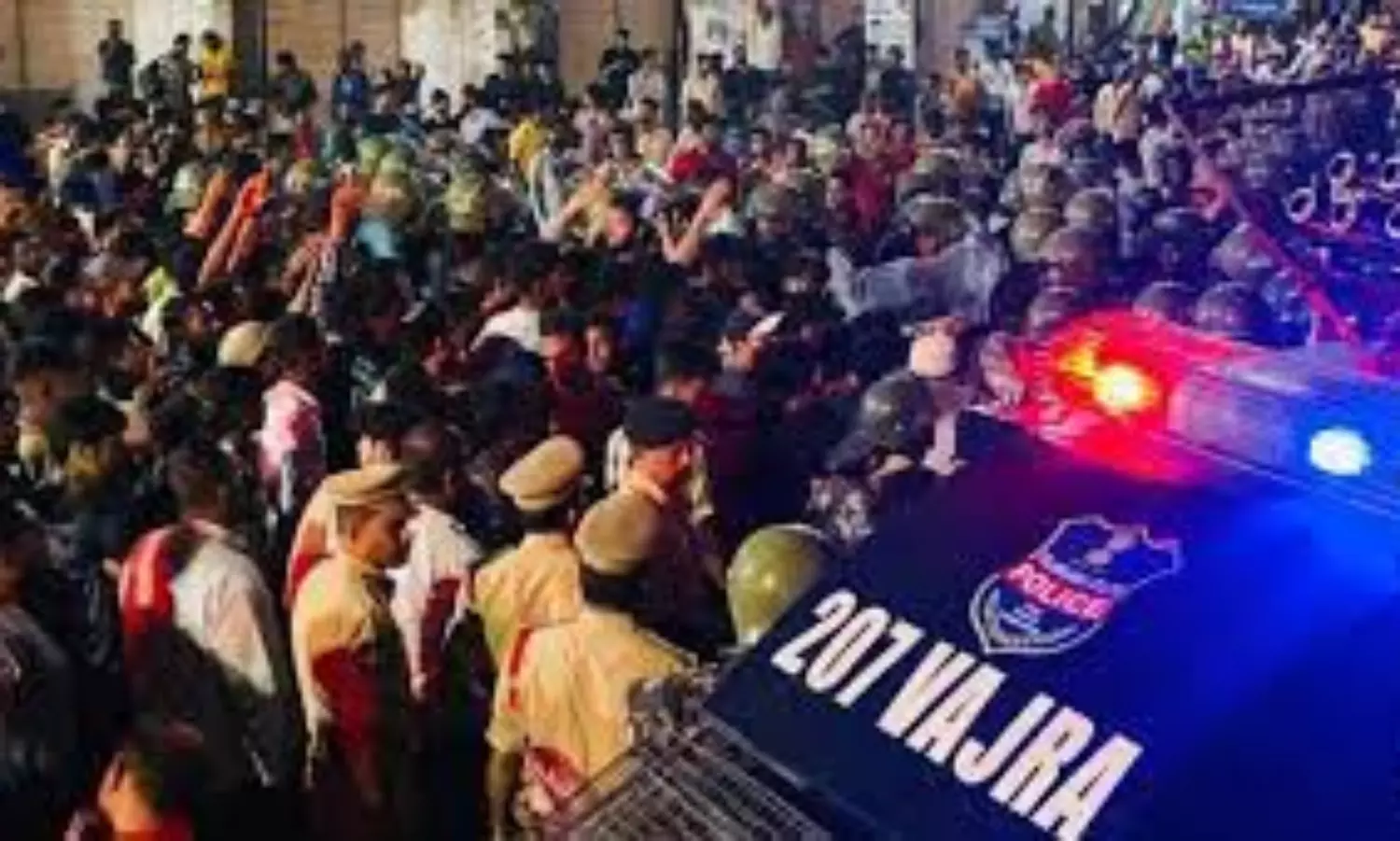 Protest demanding Raja Singhs arrest: Protesters say they were brutally assaulted by police