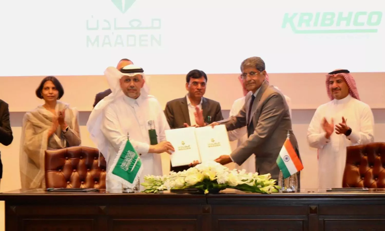 Indian chemicals and fertilisers minister visits Saudi Arabia