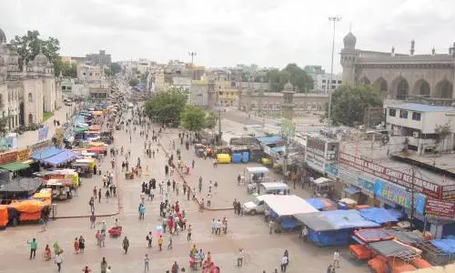 Hyderabad: Cops shut all shops in several areas anticipating violence