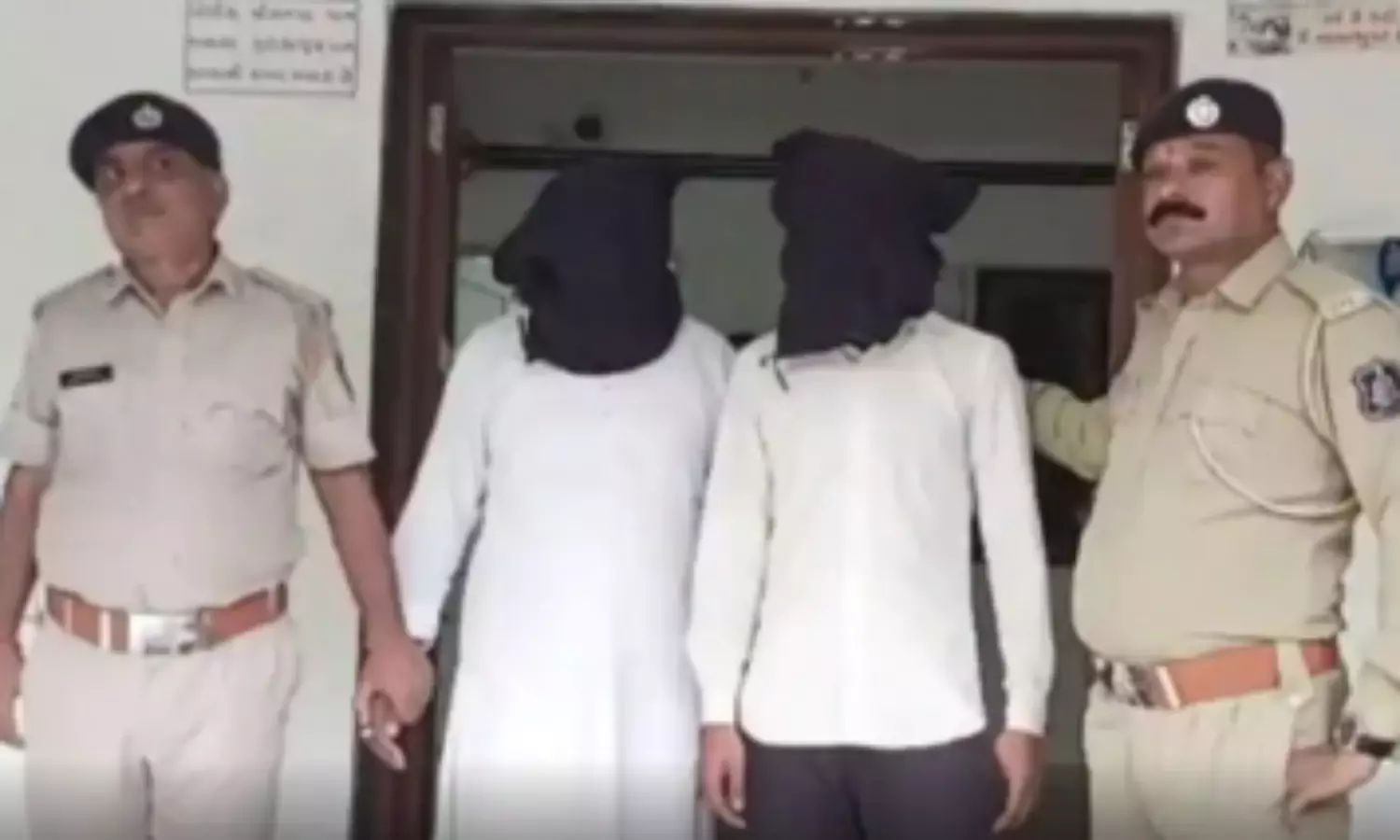 Conversion of three members of a Hindu family: Gujarat police arrest two Muslims