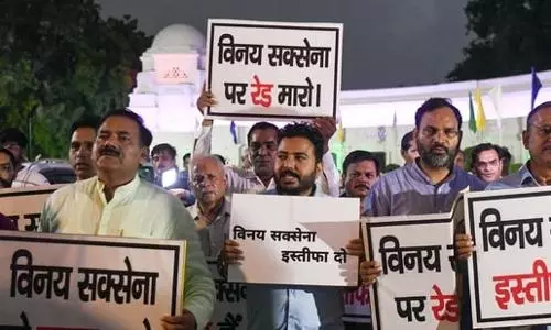 Overnight protests continue at Delhi Assembly as AAP, BJP accuse each other of corruption