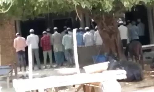 UP police cancel FIR against 26 people over mass namaz in open space; says no evidence