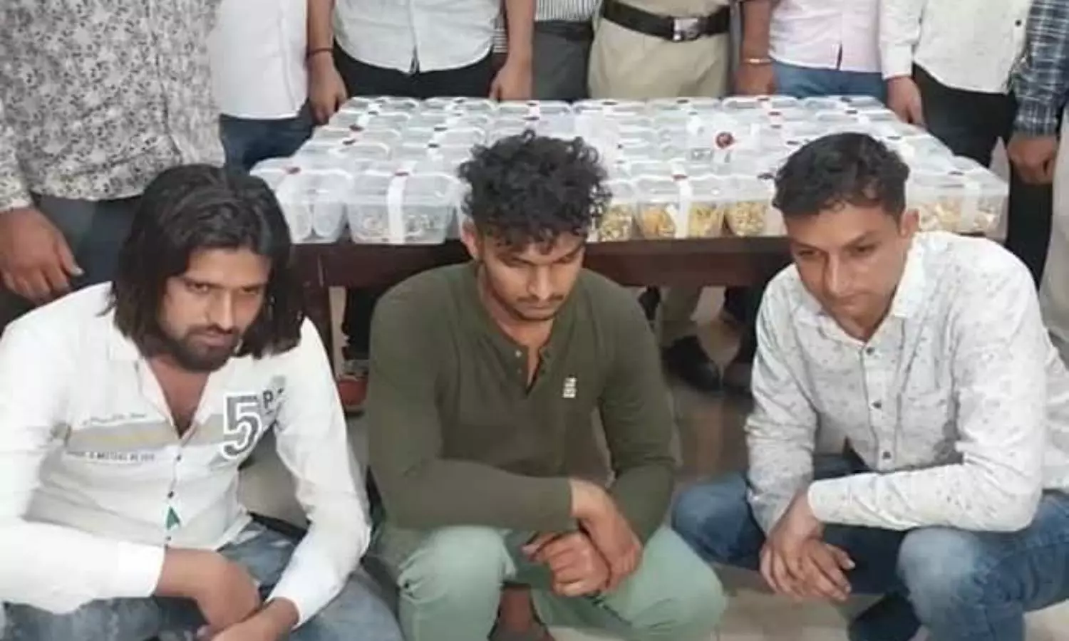 Paytm transaction of  Rs 100 leads to arrest of three in Rs 4 crore heist