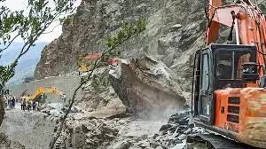 Jammu & Kashmir: Heavy rain blocks highway and causes landslides