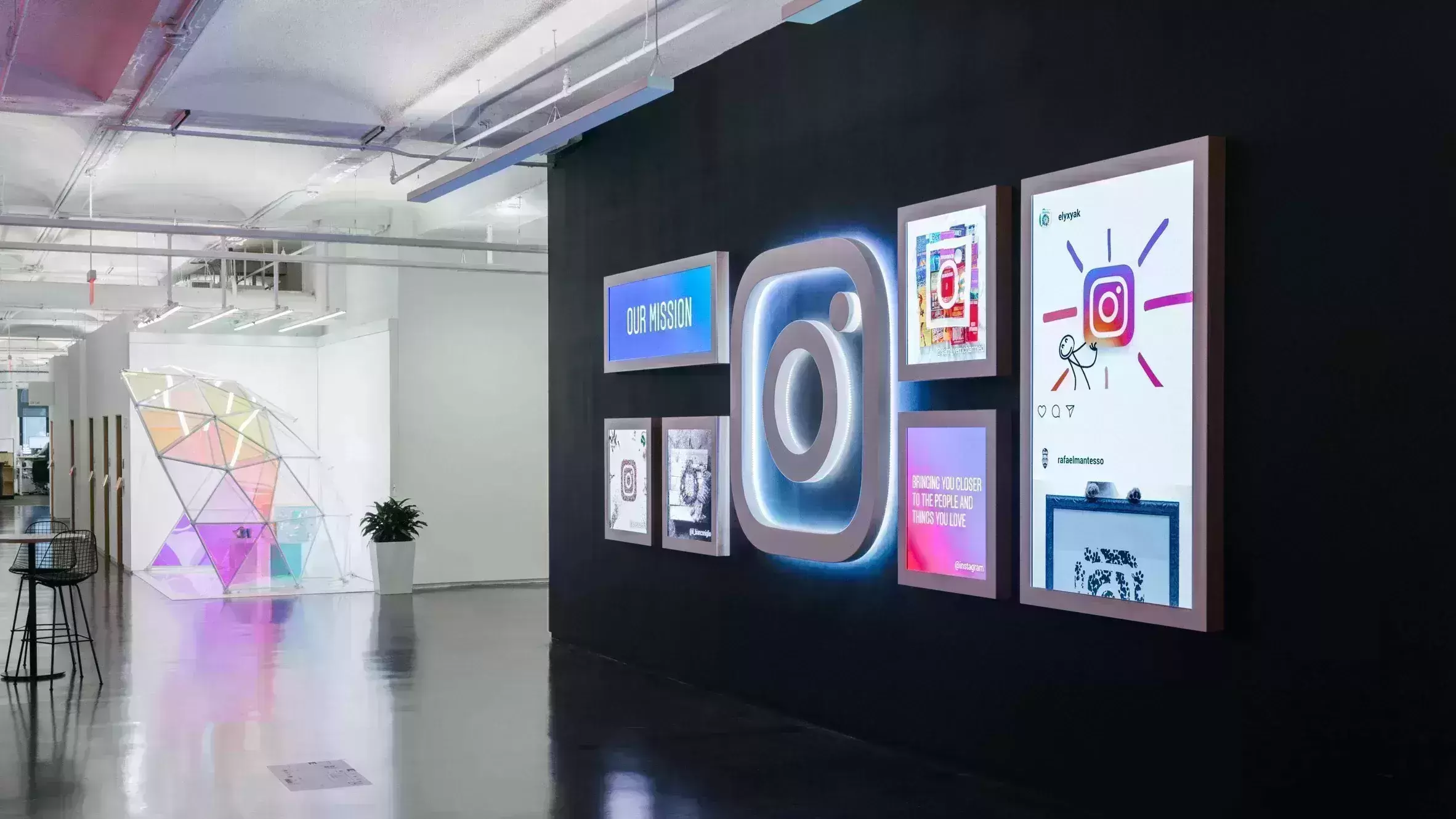 Instagram launches GIF feature to comment on posts and reels