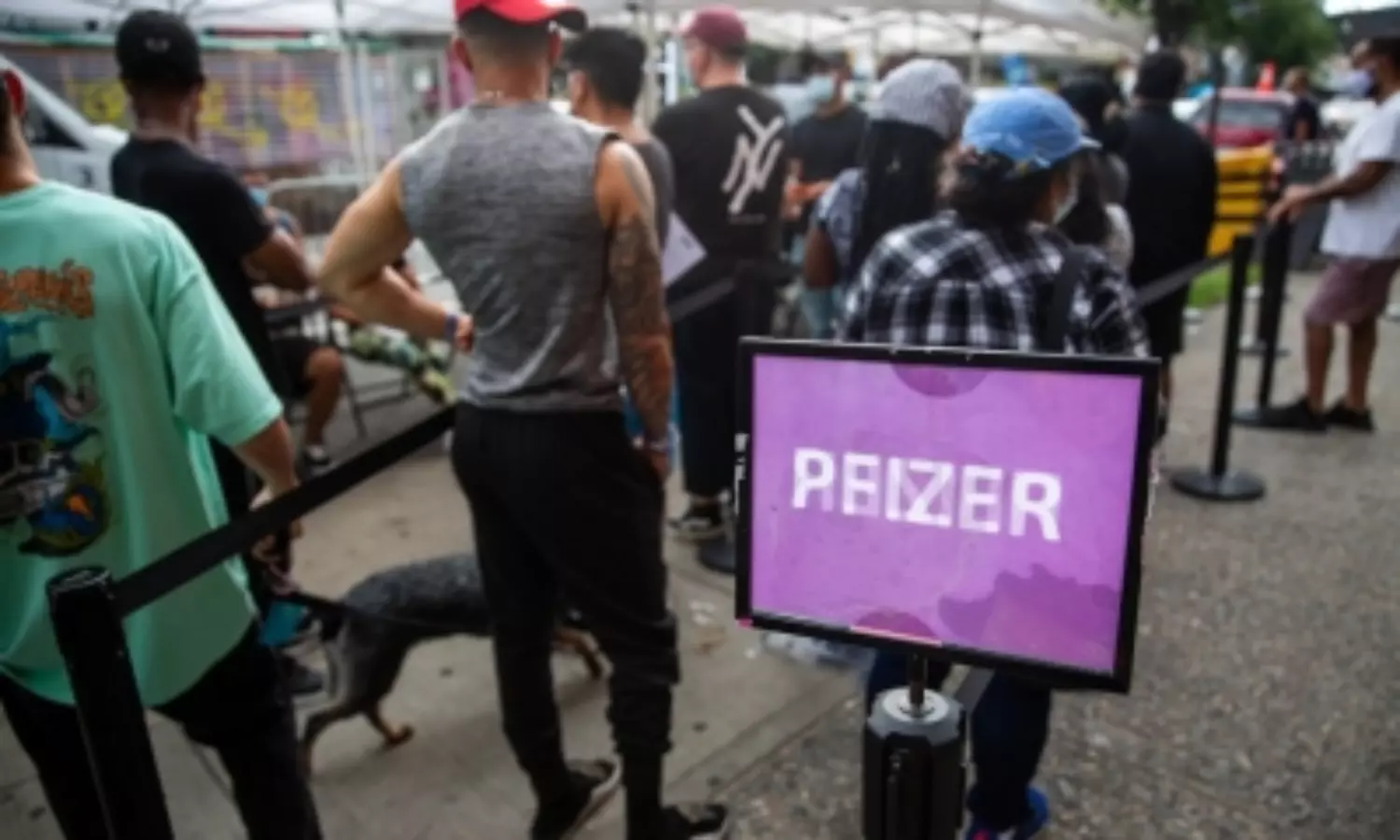 Covid-19: Canada approves Pfizers vaccine for children below 5