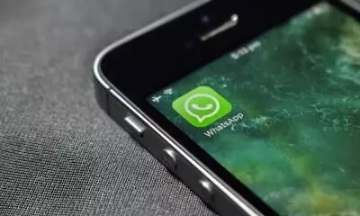 New camera shortcut feature for WhatsApp iOS coming