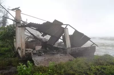 Keralas Chalakkudi hit by cyclonic storm causing property damages